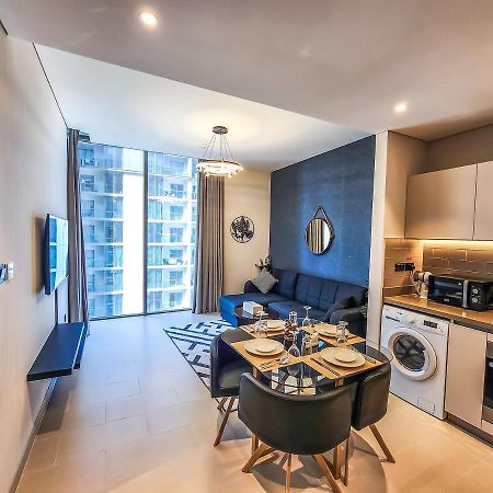 Stay Phenomenal 1 Bedroom Holiday Home Near Burj Khalifa 迪拜 外观 照片