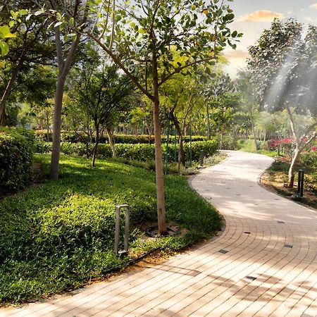 Stay Phenomenal 1 Bedroom Holiday Home Near Burj Khalifa 迪拜 外观 照片